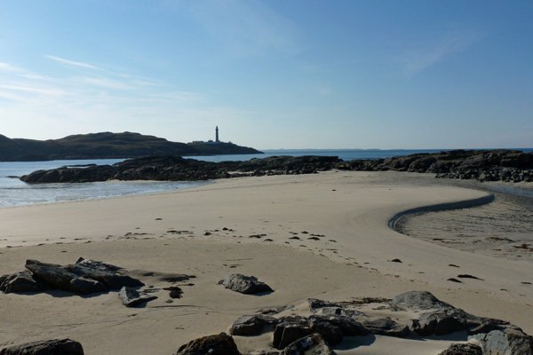 Bay MacNeil